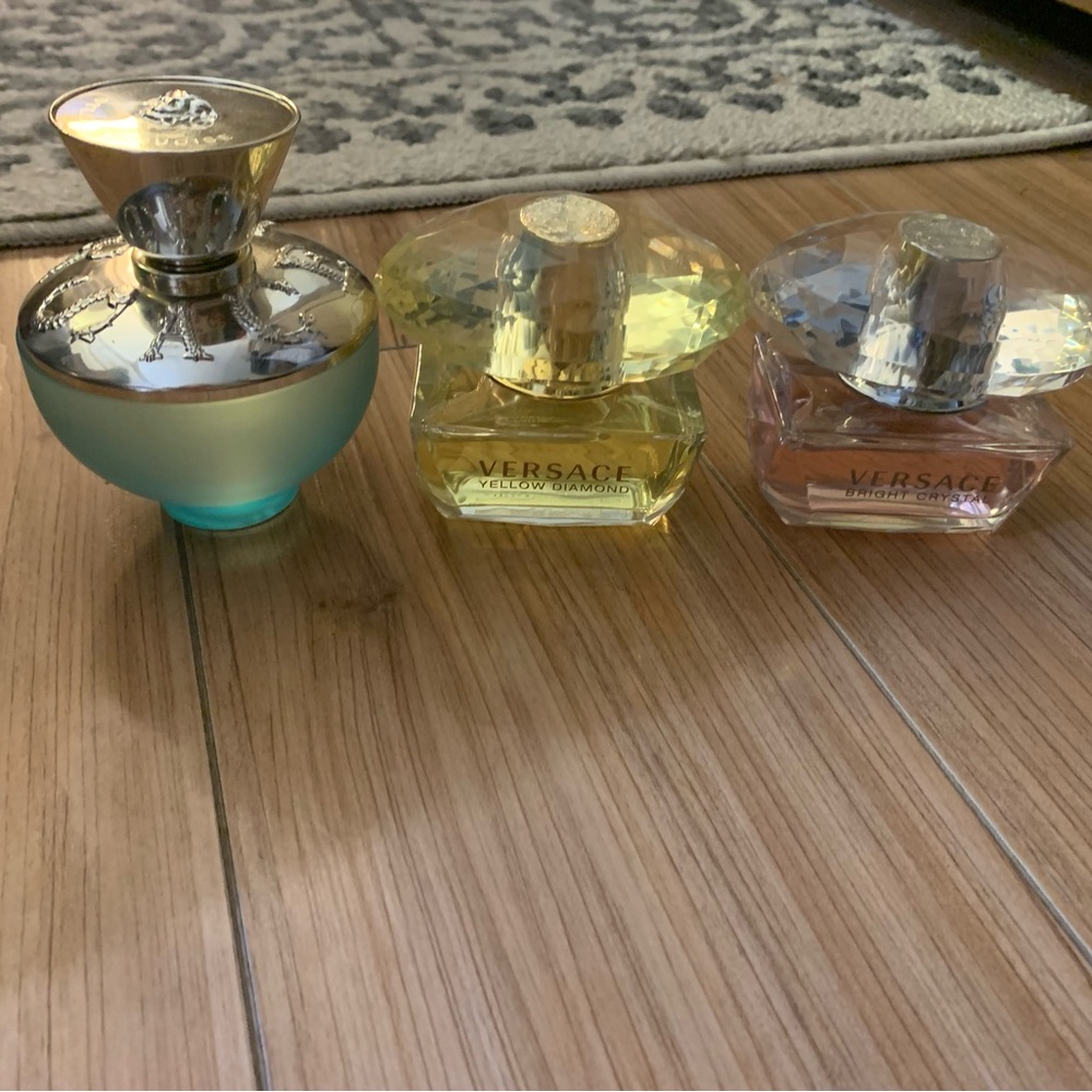 Versace Yellow Diamond Perfume - Picture 6 of 9